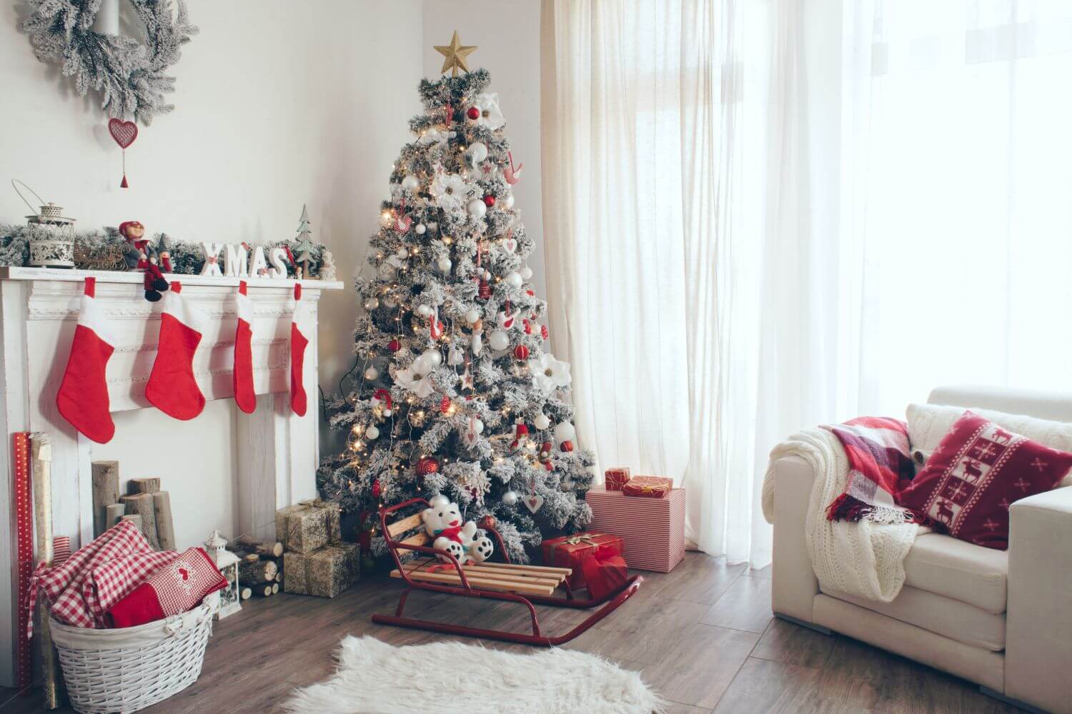 Red and white Christmas decor ideas