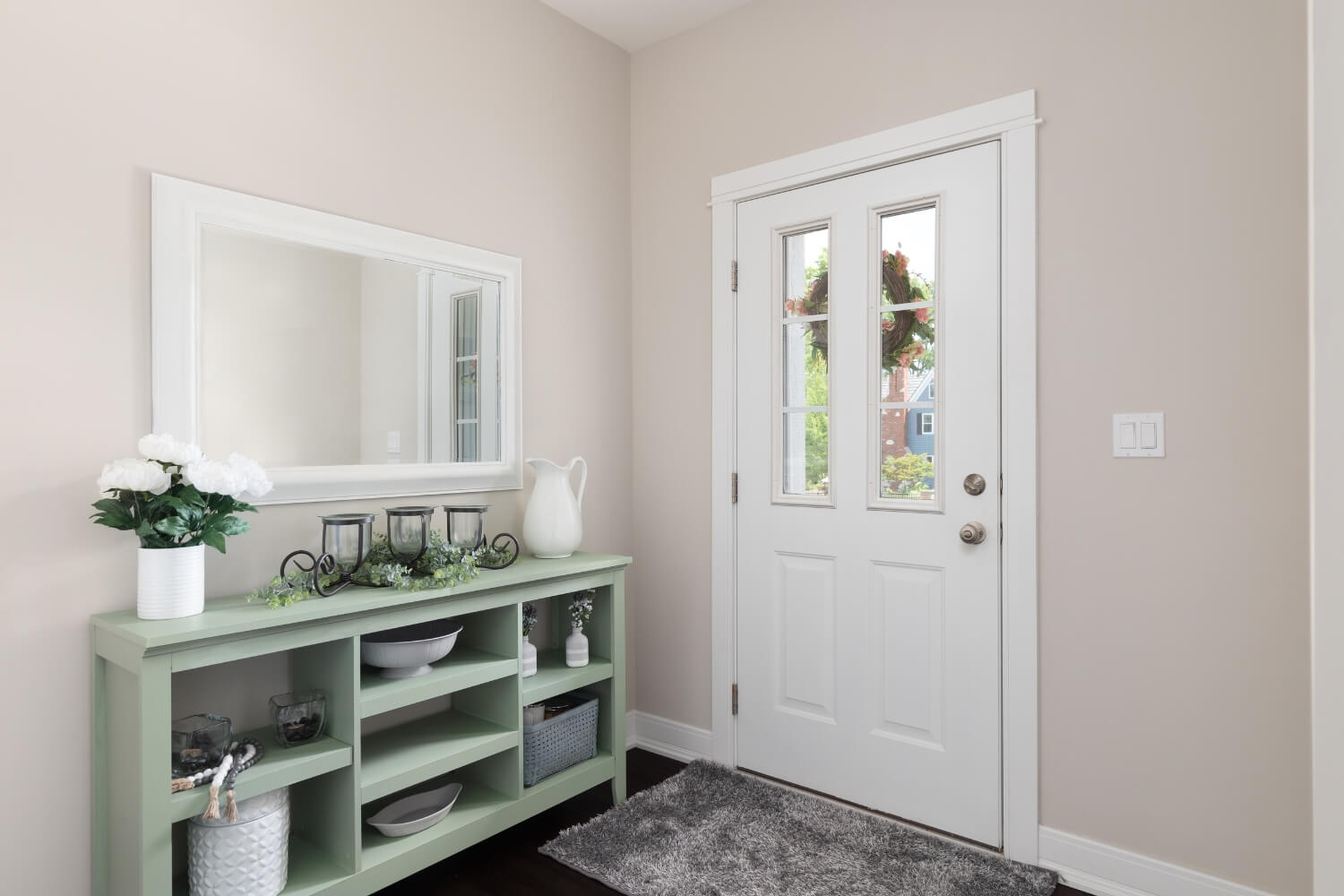 27 Genius Small Entryway Ideas That Maximize Every Inch - Trimmed Roots